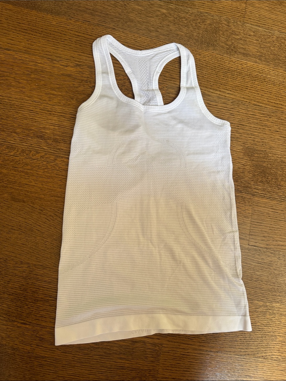 LULULEMON SWIFTLY TANK TOP - size 4
